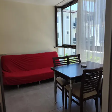 Umut's Hause Appartement Bezkesen
